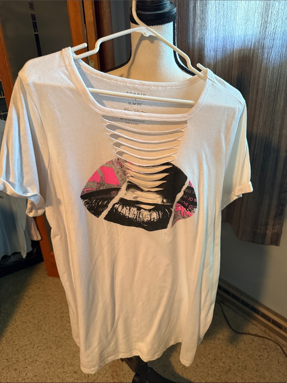 torrid White Short-Sleeve Graphic Cutout Tee with Pink Accents